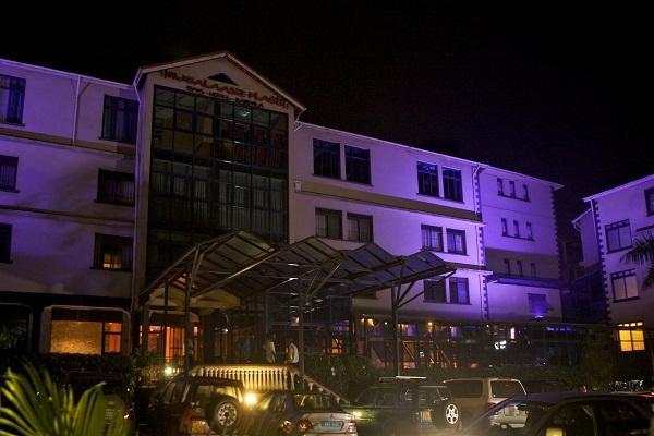 Ivys Hotel Kampala Buitenkant foto